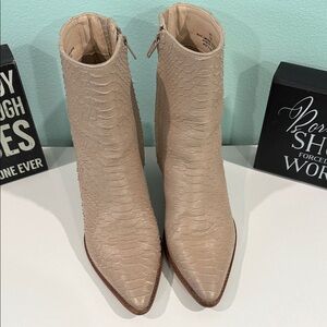 Matisse Textured Tan Ankle Booties